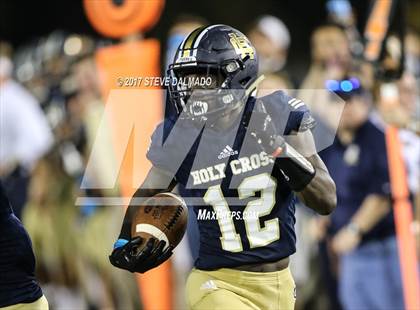 Thumbnail 2 in Holy Cross vs Jesuit photogallery.
