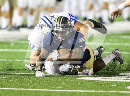 Thumbnail 2 in Holy Cross vs Jesuit photogallery.