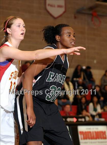 Thumbnail 2 in McNair @ St. Francis (CIF SJS D1 Playoffs) photogallery.