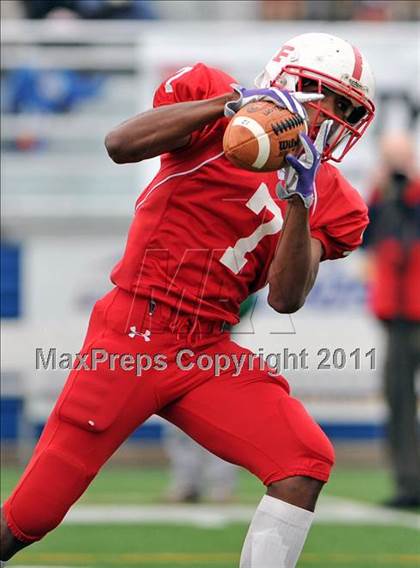 Thumbnail 3 in Freeport vs. William Floyd (Long Island Class I Final) photogallery.
