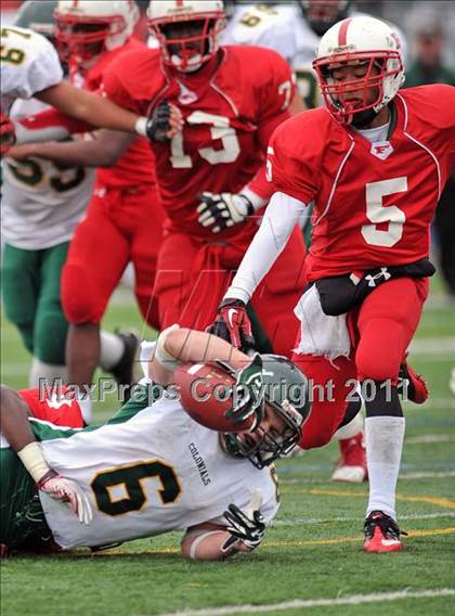 Thumbnail 2 in Freeport vs. William Floyd (Long Island Class I Final) photogallery.