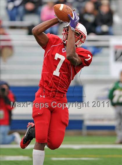Thumbnail 2 in Freeport vs. William Floyd (Long Island Class I Final) photogallery.