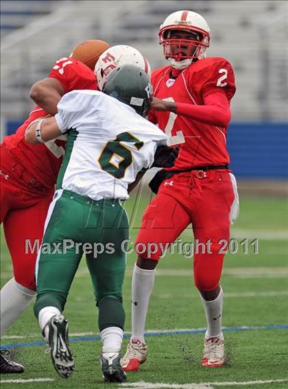 Thumbnail 3 in Freeport vs. William Floyd (Long Island Class I Final) photogallery.