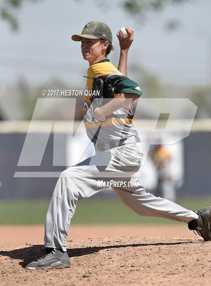 Thumbnail 1 in St. John Bosco vs. Edison (G2) photogallery.