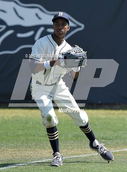 Thumbnail 3 in St. John Bosco vs. Edison (G2) photogallery.