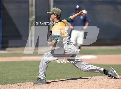 Thumbnail 3 in St. John Bosco vs. Edison (G2) photogallery.