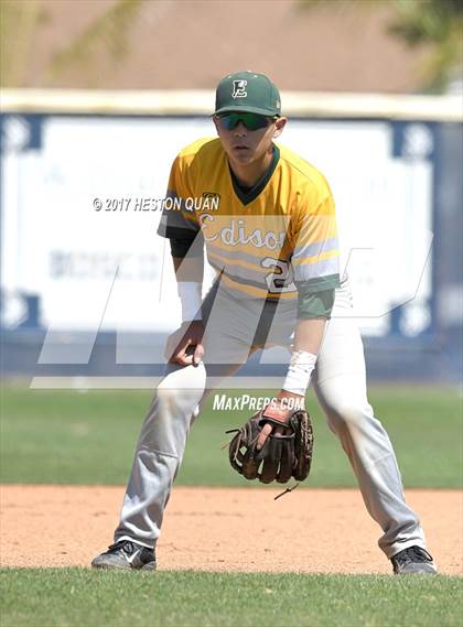 Thumbnail 2 in St. John Bosco vs. Edison (G2) photogallery.