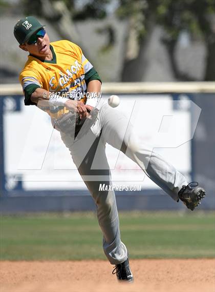 Thumbnail 1 in St. John Bosco vs. Edison (G2) photogallery.