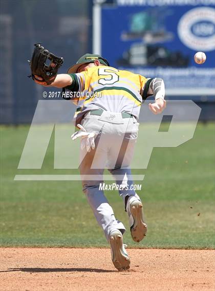 Thumbnail 2 in St. John Bosco vs. Edison (G2) photogallery.