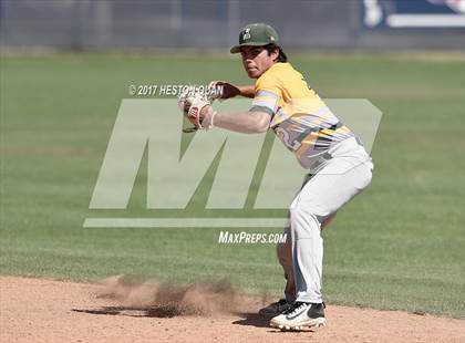 Thumbnail 1 in St. John Bosco vs. Edison (G2) photogallery.