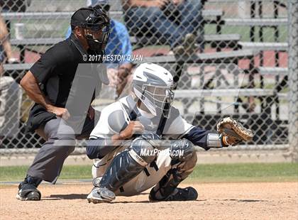 Thumbnail 3 in St. John Bosco vs. Edison (G2) photogallery.