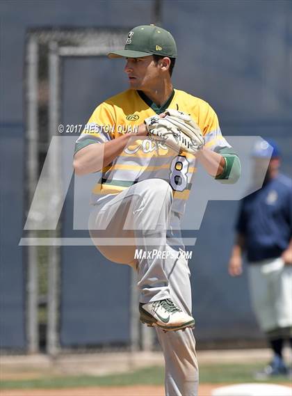 Thumbnail 2 in St. John Bosco vs. Edison (G2) photogallery.