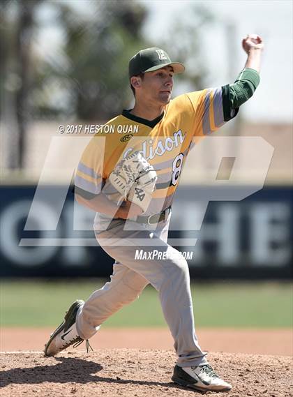 Thumbnail 1 in St. John Bosco vs. Edison (G2) photogallery.