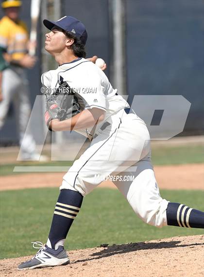 Thumbnail 3 in St. John Bosco vs. Edison (G2) photogallery.