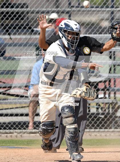 Thumbnail 2 in St. John Bosco vs. Edison (G2) photogallery.