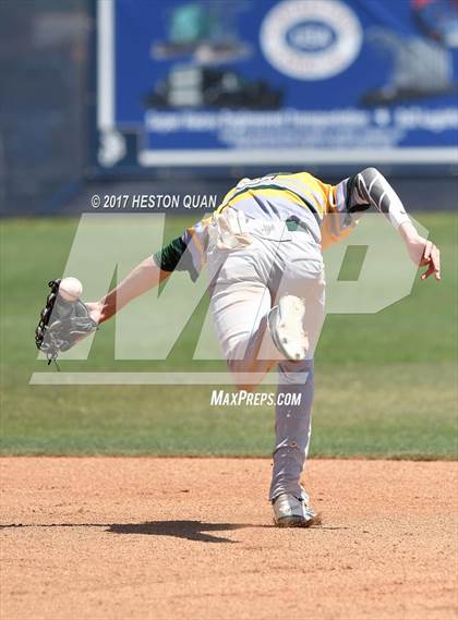 Thumbnail 2 in St. John Bosco vs. Edison (G2) photogallery.