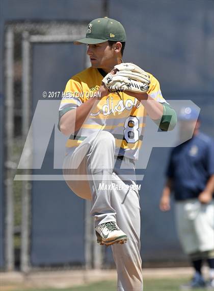 Thumbnail 1 in St. John Bosco vs. Edison (G2) photogallery.