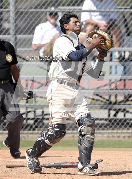 Thumbnail 2 in St. John Bosco vs. Edison (G2) photogallery.