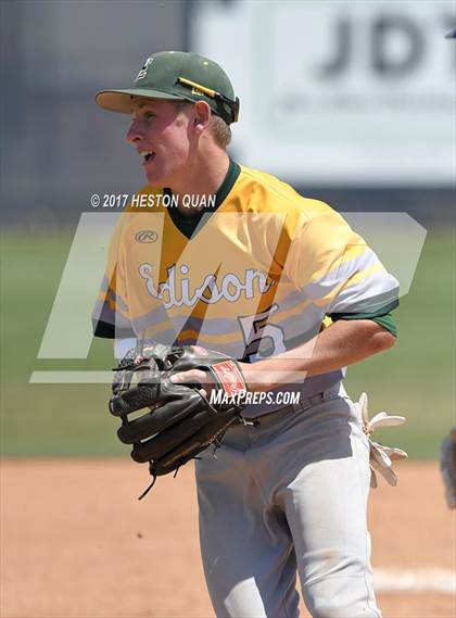 Thumbnail 2 in St. John Bosco vs. Edison (G2) photogallery.