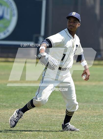 Thumbnail 3 in St. John Bosco vs. Edison (G2) photogallery.