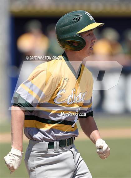 Thumbnail 1 in St. John Bosco vs. Edison (G2) photogallery.