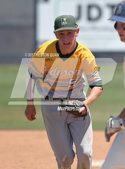 Thumbnail 2 in St. John Bosco vs. Edison (G2) photogallery.