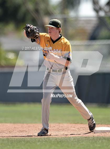 Thumbnail 3 in St. John Bosco vs. Edison (G2) photogallery.
