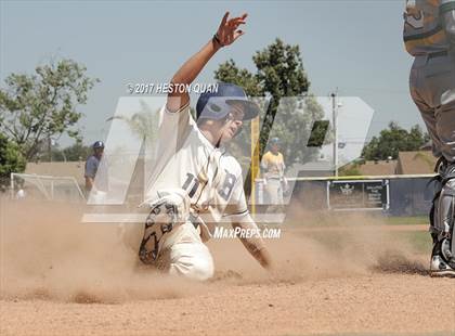 Thumbnail 1 in St. John Bosco vs. Edison (G2) photogallery.