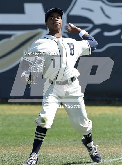 Thumbnail 2 in St. John Bosco vs. Edison (G2) photogallery.