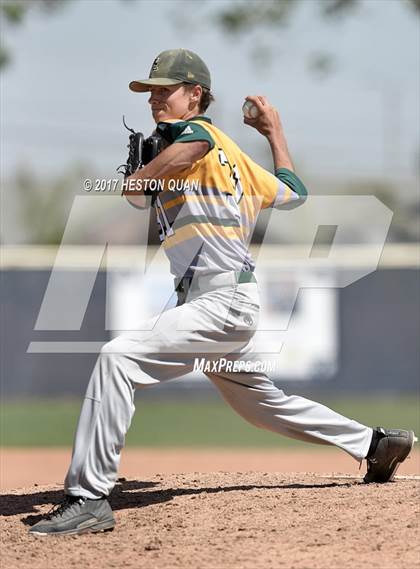 Thumbnail 1 in St. John Bosco vs. Edison (G2) photogallery.