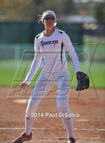 Thumbnail 2 in Fossil Ridge vs. Castle View  (CHSAA 5A Semi-Final) photogallery.