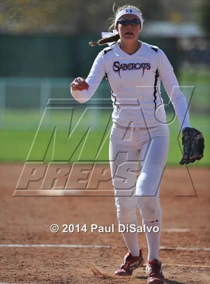 Thumbnail 2 in Fossil Ridge vs. Castle View  (CHSAA 5A Semi-Final) photogallery.