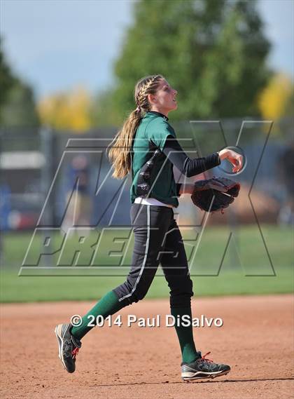 Thumbnail 3 in Fossil Ridge vs. Castle View  (CHSAA 5A Semi-Final) photogallery.
