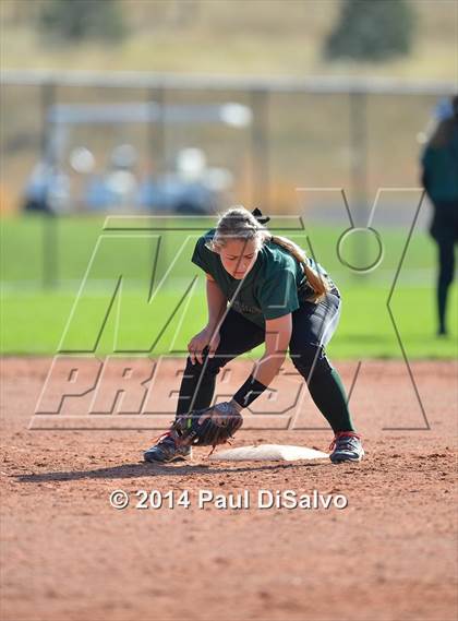 Thumbnail 2 in Fossil Ridge vs. Castle View  (CHSAA 5A Semi-Final) photogallery.