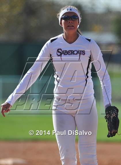 Thumbnail 3 in Fossil Ridge vs. Castle View  (CHSAA 5A Semi-Final) photogallery.