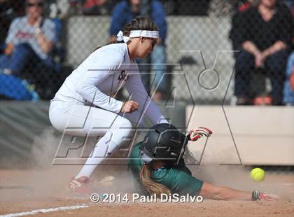 Thumbnail 2 in Fossil Ridge vs. Castle View  (CHSAA 5A Semi-Final) photogallery.