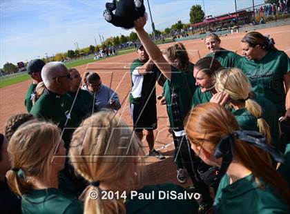 Thumbnail 3 in Fossil Ridge vs. Castle View  (CHSAA 5A Semi-Final) photogallery.