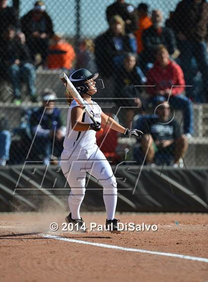 Thumbnail 2 in Fossil Ridge vs. Castle View  (CHSAA 5A Semi-Final) photogallery.
