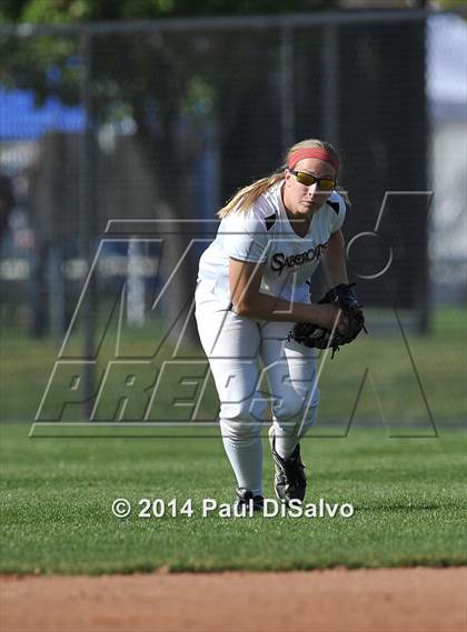 Thumbnail 1 in Fossil Ridge vs. Castle View  (CHSAA 5A Semi-Final) photogallery.