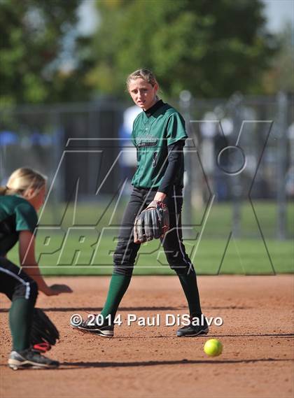 Thumbnail 2 in Fossil Ridge vs. Castle View  (CHSAA 5A Semi-Final) photogallery.
