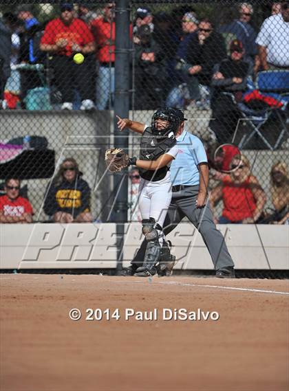 Thumbnail 1 in Fossil Ridge vs. Castle View  (CHSAA 5A Semi-Final) photogallery.