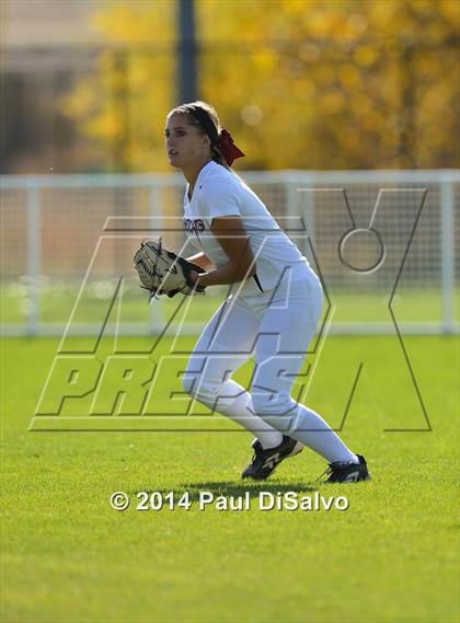 Thumbnail 1 in Fossil Ridge vs. Castle View  (CHSAA 5A Semi-Final) photogallery.