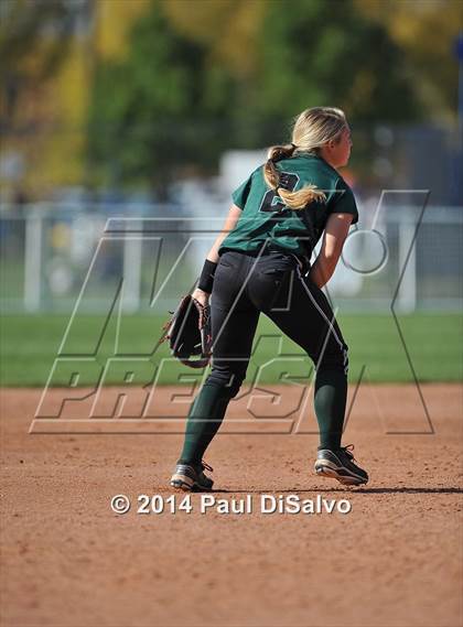 Thumbnail 2 in Fossil Ridge vs. Castle View  (CHSAA 5A Semi-Final) photogallery.