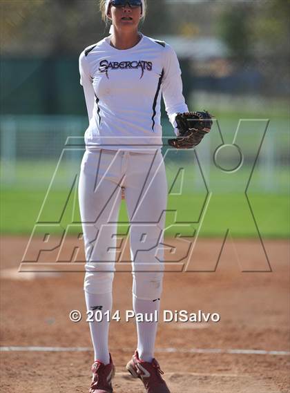 Thumbnail 2 in Fossil Ridge vs. Castle View  (CHSAA 5A Semi-Final) photogallery.