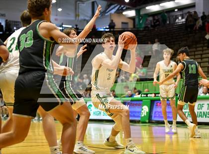 Thumbnail 2 in Yorktown vs. New Castle (IHSAA 3A Section 24 Semifinal) photogallery.