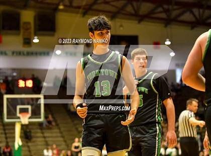 Thumbnail 1 in Yorktown vs. New Castle (IHSAA 3A Section 24 Semifinal) photogallery.