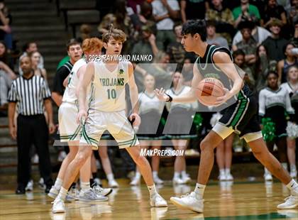 Thumbnail 1 in Yorktown vs. New Castle (IHSAA 3A Section 24 Semifinal) photogallery.