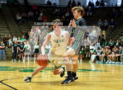 Thumbnail 1 in Yorktown vs. New Castle (IHSAA 3A Section 24 Semifinal) photogallery.