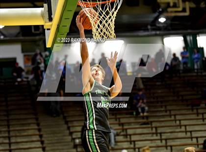 Thumbnail 1 in Yorktown vs. New Castle (IHSAA 3A Section 24 Semifinal) photogallery.