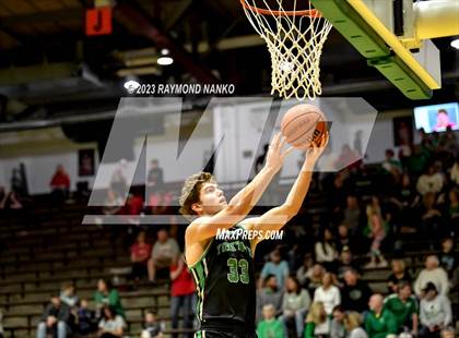 Thumbnail 3 in Yorktown vs. New Castle (IHSAA 3A Section 24 Semifinal) photogallery.